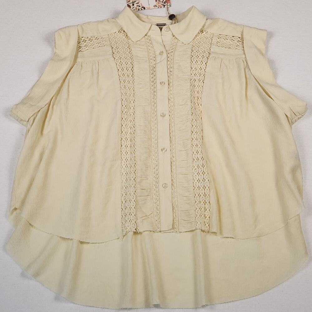 Gimmicks By BKE Cream Lace Boho Ruffle Button-up Blouse Top Sz M NWT